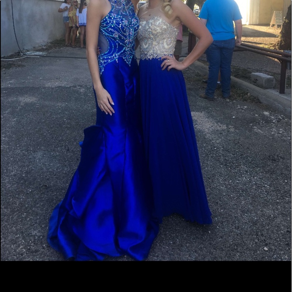 Beautiful royal blue prom dress